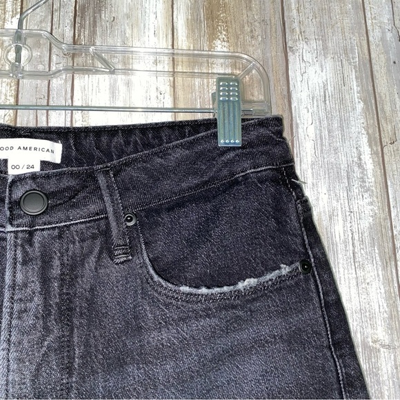 NWT Good American 90s Bermuda Black Shorts - Picture 2 of 4